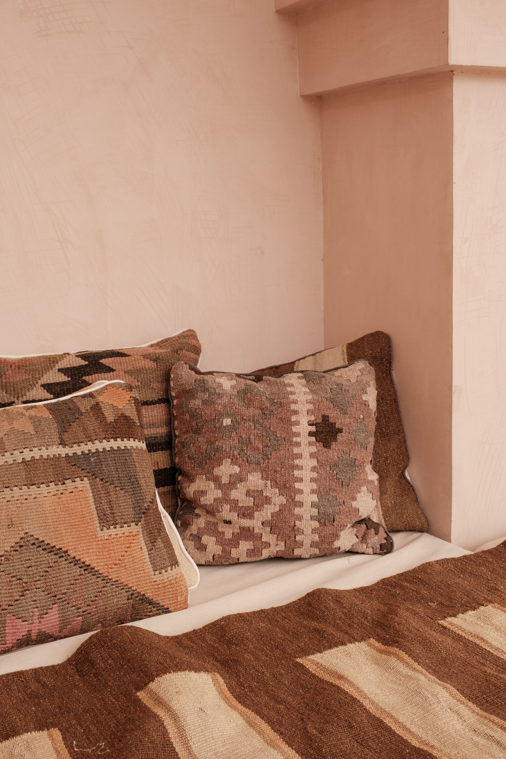 Tropical Home Tropical Rustic Themed Pillows and Beddings